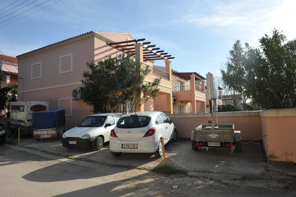 Dream Vacation Apartment Acharavi  Exterior foto